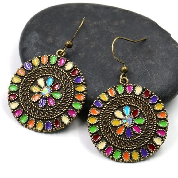 **BILLIE* Bronze x Multicolor Fashion Round Earrings - Picture 4 of 7